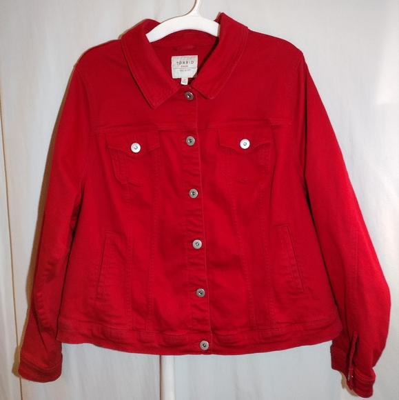 Denim Trucker Jacket Size 3 fr Torrid - Picture 2 of 11